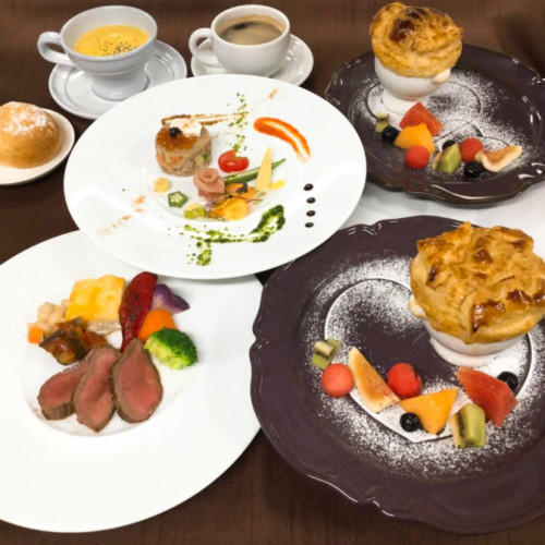 コース料理に散りばめられた5つのコウモリを探せ!京野菜とジビエの町家レストラン「むすびの」