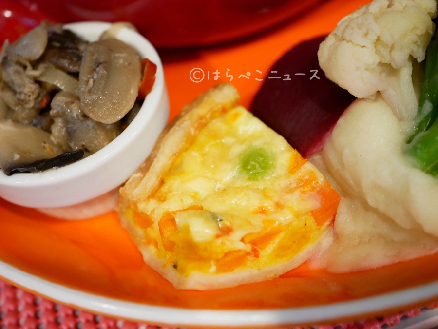 【実食レポ】「おふろcafe utatane」のハロウィンメニュー！丸ごとかぼちゃのプリンに北欧料理も！