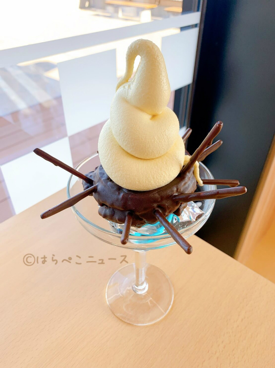 【実食レポ】「うにパフェ」雲丹入りソフトクリームにチョコがけシュー生地！小田原漁港プリンも！