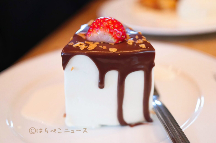 【実食レポ】「Paper moon（ペーパームーン）」ストロベリーショートケーキ チョコレートがけ（12月〜5月）