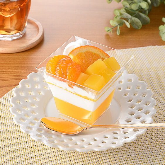 【実食レポ】ファミマ『オレンジとみかんのパフェ』オレンジゼリーにクリームチーズ入りの爽やかなクリーム！