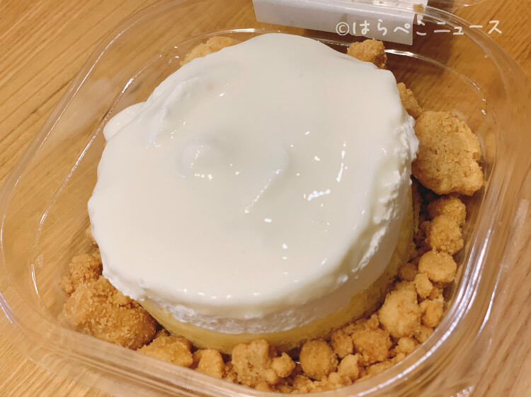 【実食レポ】ローソン『ふわしゅわとろり -スフレパンケーキ-』シートを取ると2種類のクリームがとろ〜り！