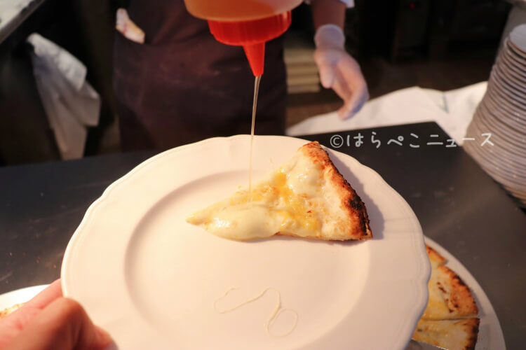 【実食レポ】『XEX TOKYO』ストロベリーブッフェ！ローストビーフやピザ食べ放題にルビーチョコレートも！
