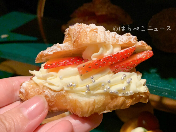 【実食レポ】ヒルトン東京「ZATTA」パンづくしクリスマスアフタヌーンティー！ツリー風スタンドにおかしパン