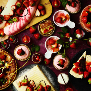 【ANAクラウンプラザホテル神戸】いちごビュッフェ『ストロベリーデザートブッフェ “Go To Strawberry”』