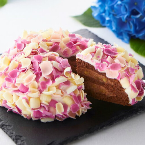 【紫陽花スイーツ2021】あじさいアフタヌーンティーに紫陽花ケーキ!水まんじゅう・上生菓子・金平糖も!