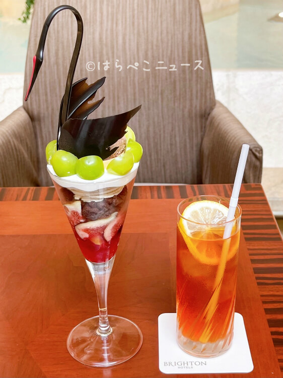 【実食レポ】浦安ブライトンホテル東京ベイ「パフェ・ブラックスワン」を実食！新浦安で美しすぎるパフェ
