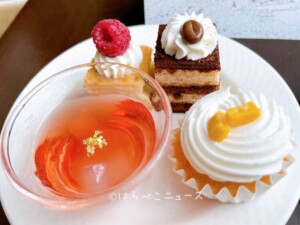 【実食レポ】コンラッド東京で北海道グルメ「シェフズ・トリート・ランチビュッフェ」でズワイガニに時鮭！