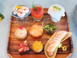 【実食レポ】帝国ホテル 東京「サマーフルーツアフタヌーンティー」国産桃のピーチパイなど夏が旬の果物を堪能