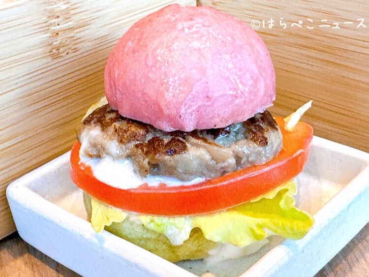 【実食レポ】ヒルトン東京ベイ「ストロベリーアフタヌーンティー」毎月15日にはいちご型スコーンが登場！