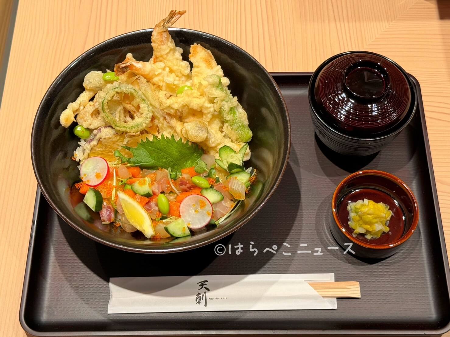 【実食レポ】「天麩良&刺身 天刺」横浜モアーズで天刺丼！天丼×海鮮丼のどんぶりをおいしいカウンターで！